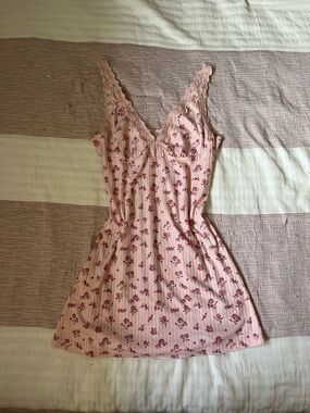 Cider Light Pink Floral Ribbed Lace Trim Dress Size S